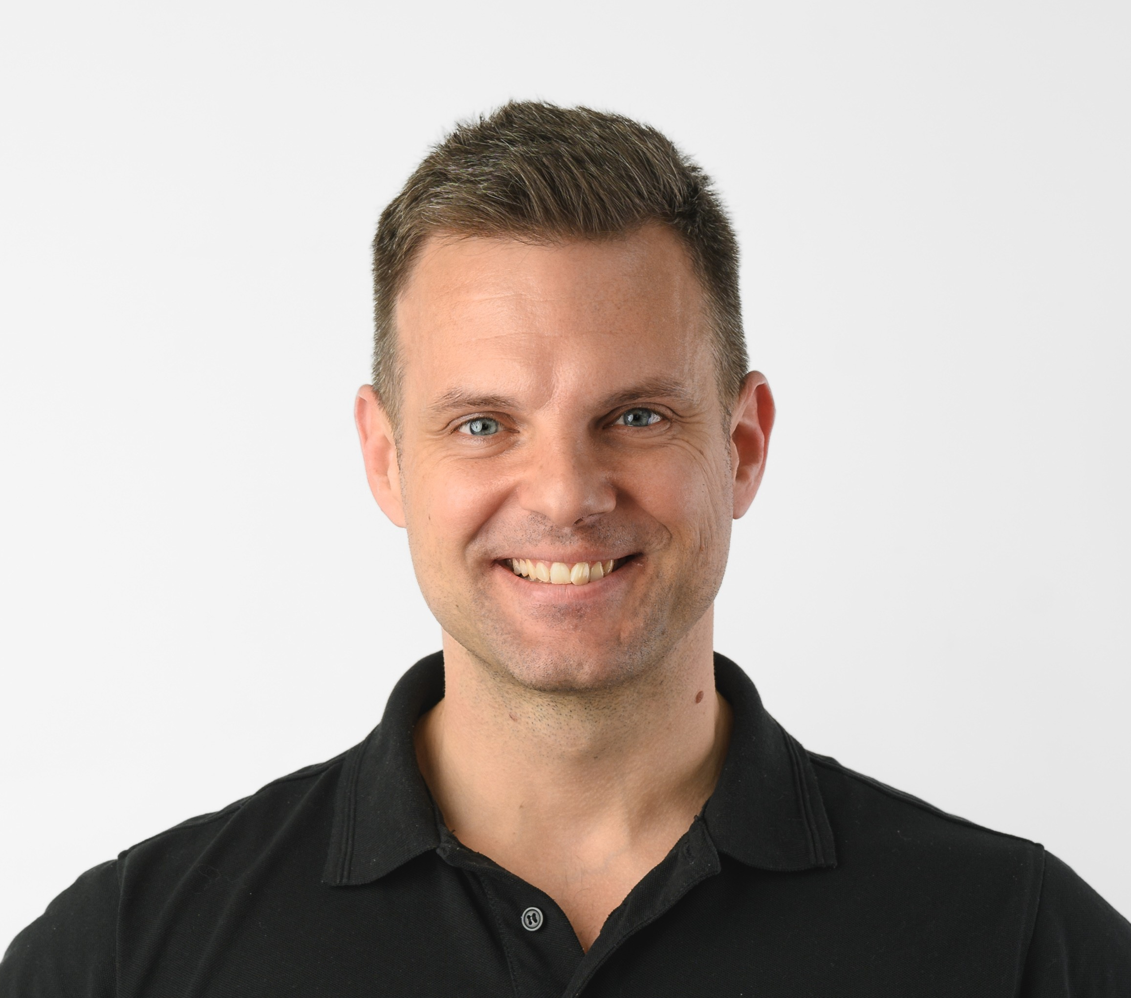 Lech Kaniuk — serial entrepreneur, angel investor, and author